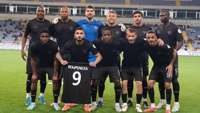 Hatayspor rotasını altyapı oyuncularına çevirdi