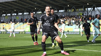 Oğulcan Çağlayan: Kocaelispor'un çok beğendiğim bir bestesi var
