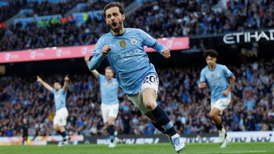Manchester City, 90+4'te kazandı