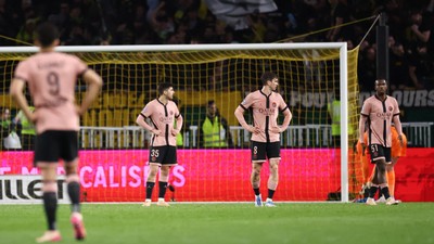 Şampiyon PSG, 10 maç sonra puan kaybetti