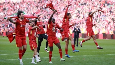 Avrupa'nın 5 büyük liginde şampiyonluğunu ilan eden ikinci takım Liverpool!