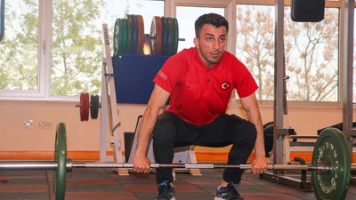 Avrupa şampiyonu milli halterci Harun Algül'ün hedefi olimpiyatlar