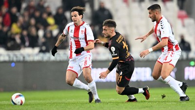 Bu maç hem şampiyonluğu hem alt tarafı ilgilendiren bir maç