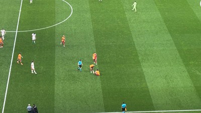 Galatasaray'da Eren Elmalı sakatlık geçirdi