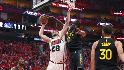 Alperen Şengün: "Draymond gibi bir oyuncuya karşı oynamak..."