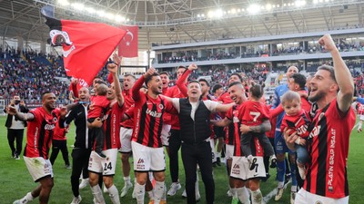 Gençlerbirliği 4 yıl sonra Süper Lig'e geri dönüyor