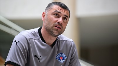 Burak Yılmaz'dan Galatasaraylı yıldıza övgüler: Kim transfer ettiyse tebrik etmek lazım!