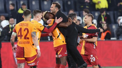 Osimhen'den sonra Okan Buruk da gidecek Davinson da Sara da