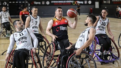 Beşiktaş Tüpraş ve Batman Tekerlekli Sandalye Basketbol takımları dostluk maçına çıktı