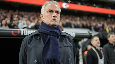 Mourinho'nun transferleri yetersiz kaldı! Bunlarla mı şampiyon olacaksın?