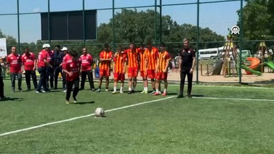 Engelliler ile Edirnespor dostluk maçı yaptı