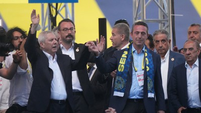 Ali Koç'u başkanlıktan edecek! G.Saray şampiyon olur olmaz...