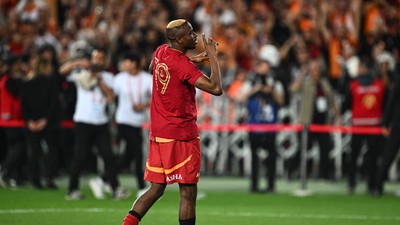 Şampiyonluk kutlamaları tamam ama taraftarların tek derdi Victor Osimhen