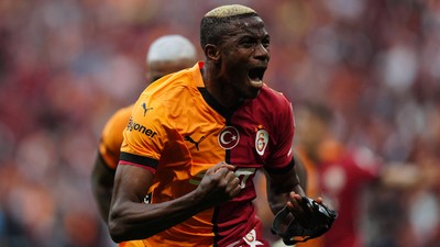 Victor Osimhen'in gol anonsunu kızı yaptı!