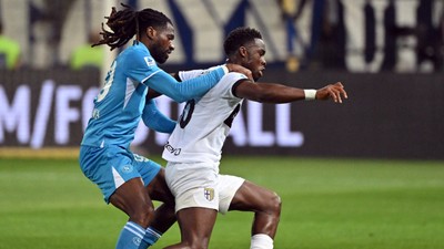 Napoli'ye 1 puan yetti