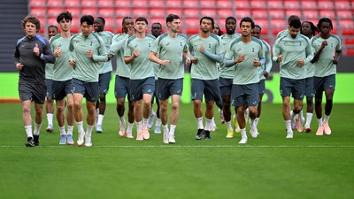 Tottenham, Manchester United maçının hazırlıklarını tamamladı