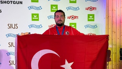 Muhammet Seyhun Kaya, Gençler Dünya Kupası'nda bronz madalya kazandı