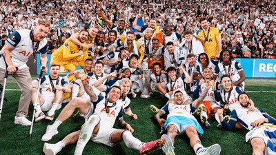 Premier Lig’de sıkıntılı günler geçiren Tottenham’ın Avrupa Ligi zaferi