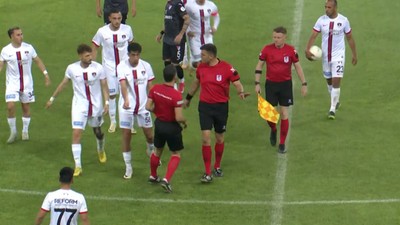 Elazığspor - Vanspor maçı tatil edildi