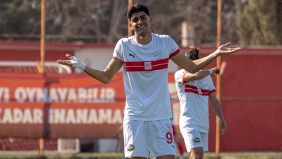 Galatasaray yeni sezonun ilk transferini 3. Lig'den yaptı! 4 yıllık sözleşme imzalandı