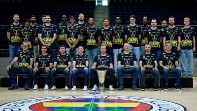 Sarunas Jasikevicius'tan Fenerbahçe taraftarına övgü!