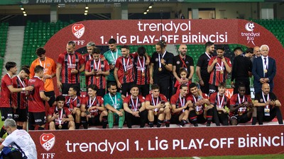 Fatih Karagümrük'ün Süper Lig hasreti bir sezon sürdü