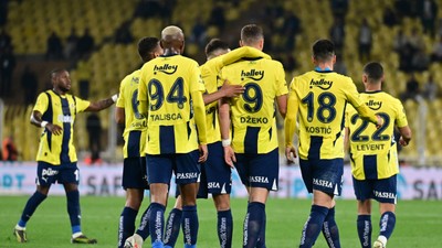 Fenerbahçe 2 futbolcunun vedasını resmen duyurdu
