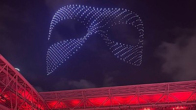Galatasaray'dan drone şov! 4 isim onore edildi