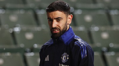 Manchester United'a 95, Bruno Fernandes'e 100 milyon euro!