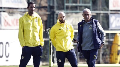 Jose Mourinho'nun yardımcısı ayrıldı! Yeni takımını duyurdular