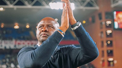 Patrick Vieira 2027'ye kadar Genoa'da