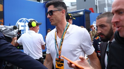 Polonya'da Robert Lewandowski depremi: O varsa ben yokum
