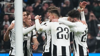 Beşiktaş'ta şok ayrılık! Adalı'ya rest çekti: İstenmediğim yerde kalmak istemem