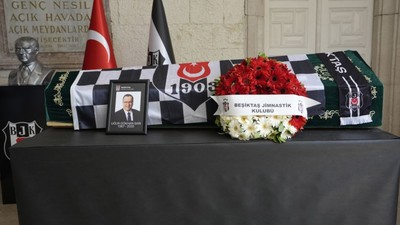 Beşiktaş eski CEO'su Uğur Gökhan Sarı son yolculuğuna uğurlandı