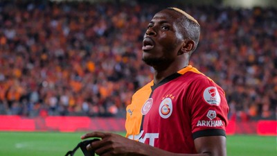 Galatasaray'da Osimhen depremi! Sane sevinci kısa sürdü