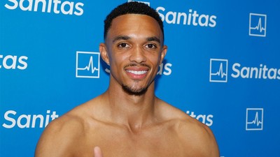 Trent Arnold Real Madrid için sağlık kontrollerinden geçti