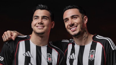 Beşiktaş'ın yeni sezon formalarının fiyatı belli oldu! 3 futbolcu giydi bile