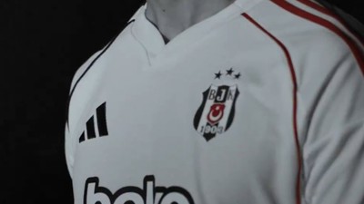 Beşiktaş yeni sezonda giyeceği formaları tanıttı!
