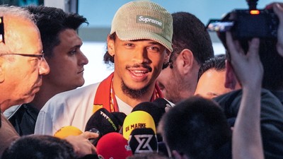 Leroy Sane: Türkiye'nin açık ara bir numaralı takımına transfer oldum