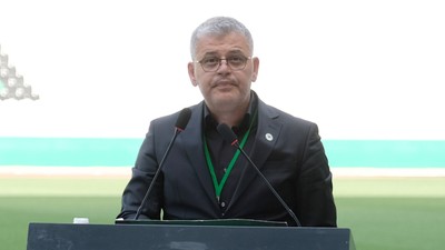 Konyaspor'un yeni başkanı Ömer Atiker oldu