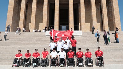 Engelsiz Milliler Avustralya'yı devirdi