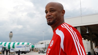 Kompany'den Sane sözleri! "Umarım elinden geleni yapar"