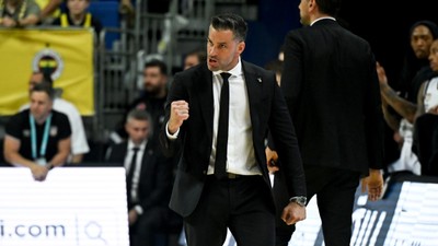 Dusan Alimpijevic, Fenerbahçe maçında diskalifiye edildi
