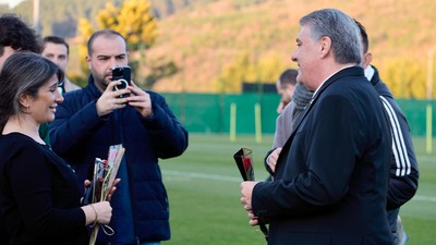 Beşiktaş'tan yıldız futbolcuya teklif! İmza parası + 2 milyon euro