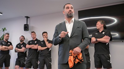 Arda Turan: Sahada aile görmek istiyorum