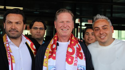 Kayserispor'un yeni teknik direktörü Markus Gisdol, Kayseri'ye geldi