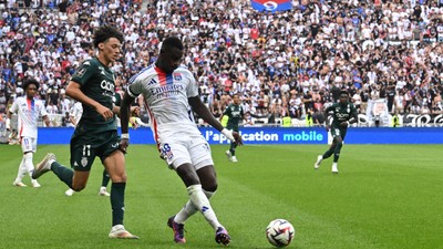 Moussa Niakhate kimdir? Moussa Niakhate kaç yaşında ve nereli? Hangi takımlarda oynadı?