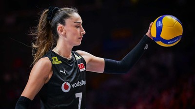 Türkiye Voleybol Federasyonu, Hande Baladın'ın sakatlandığını duyurdu