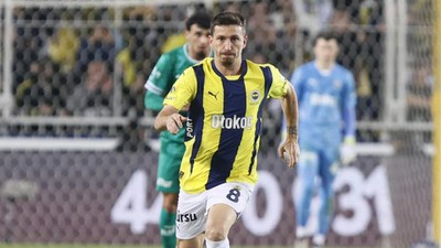 Mert Hakan Yandaş'ın geleceği belli oldu! Fenerbahçe'de kalacak mı?