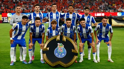 Porto 9 futbolcusunu satışa çıkardı! Türk futbolcu da listede